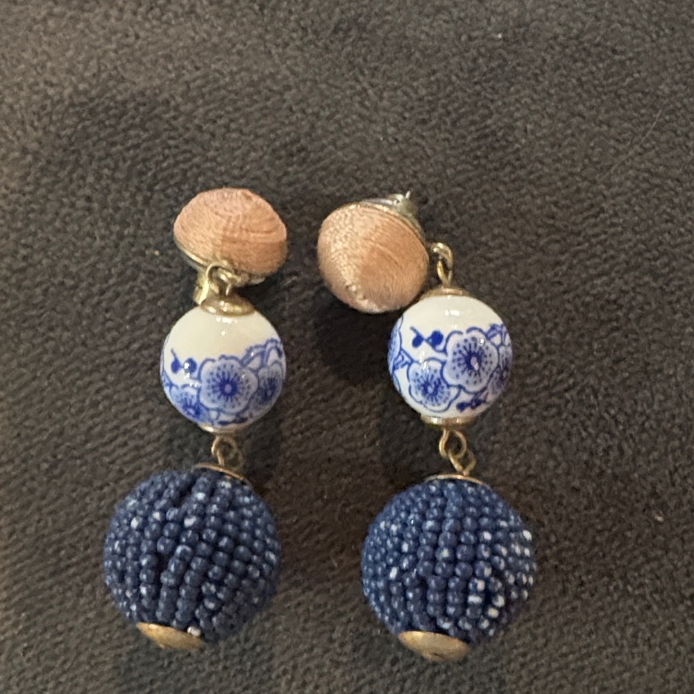 Chloe + Isabel Flora Japonica Post Drop Earrings